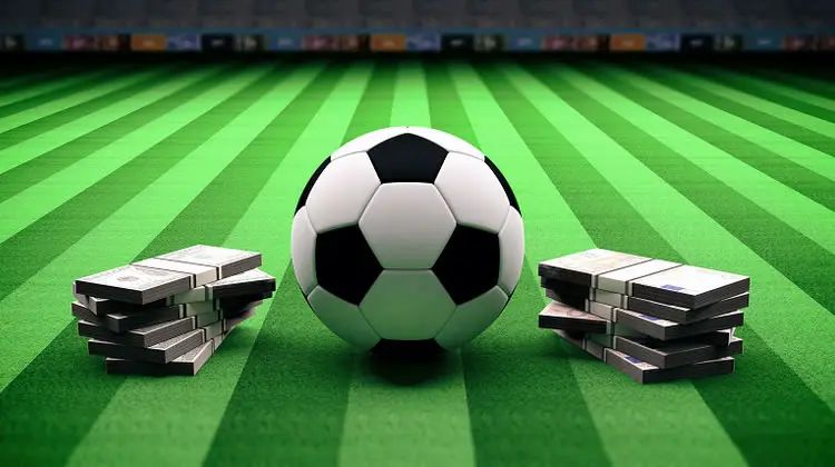 24-25赛季欧冠淘汰赛附加赛：凯尔特人VS拜仁慕尼黑海报